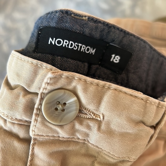 Nordstrom brand khaki pant in size 18 youth. Worn a few times. Great condition - Picture 4 of 4